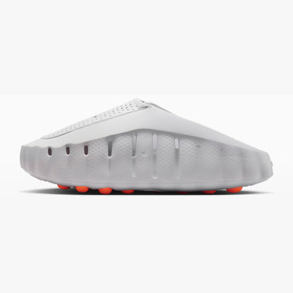 Nike Mind 001