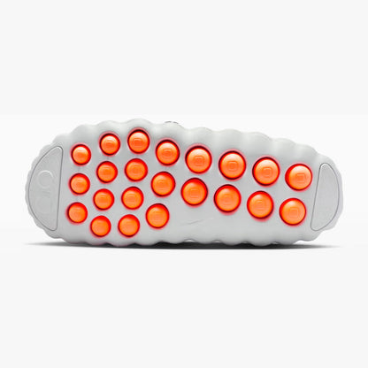 Nike Mind 001